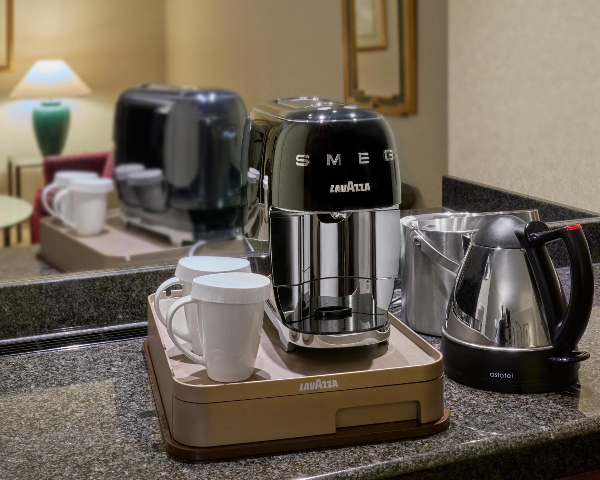 Hilton Antwerp Old Town Hotel Екстериор снимка
