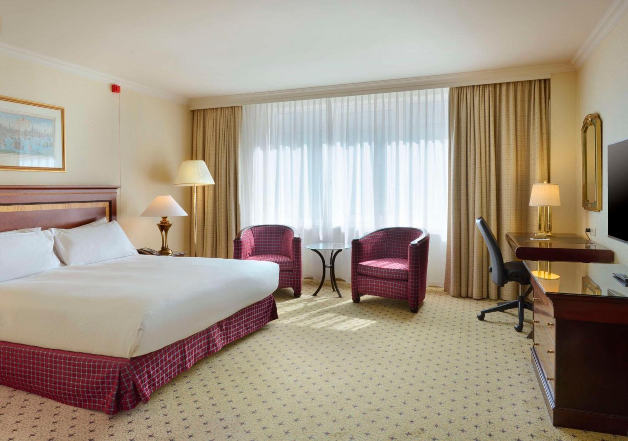 Hilton Antwerp Old Town Hotel Екстериор снимка